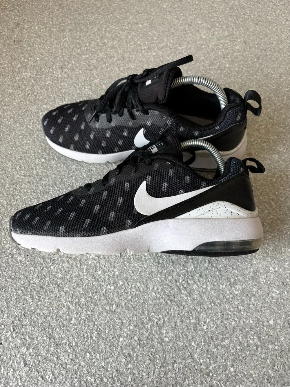 Nike these air